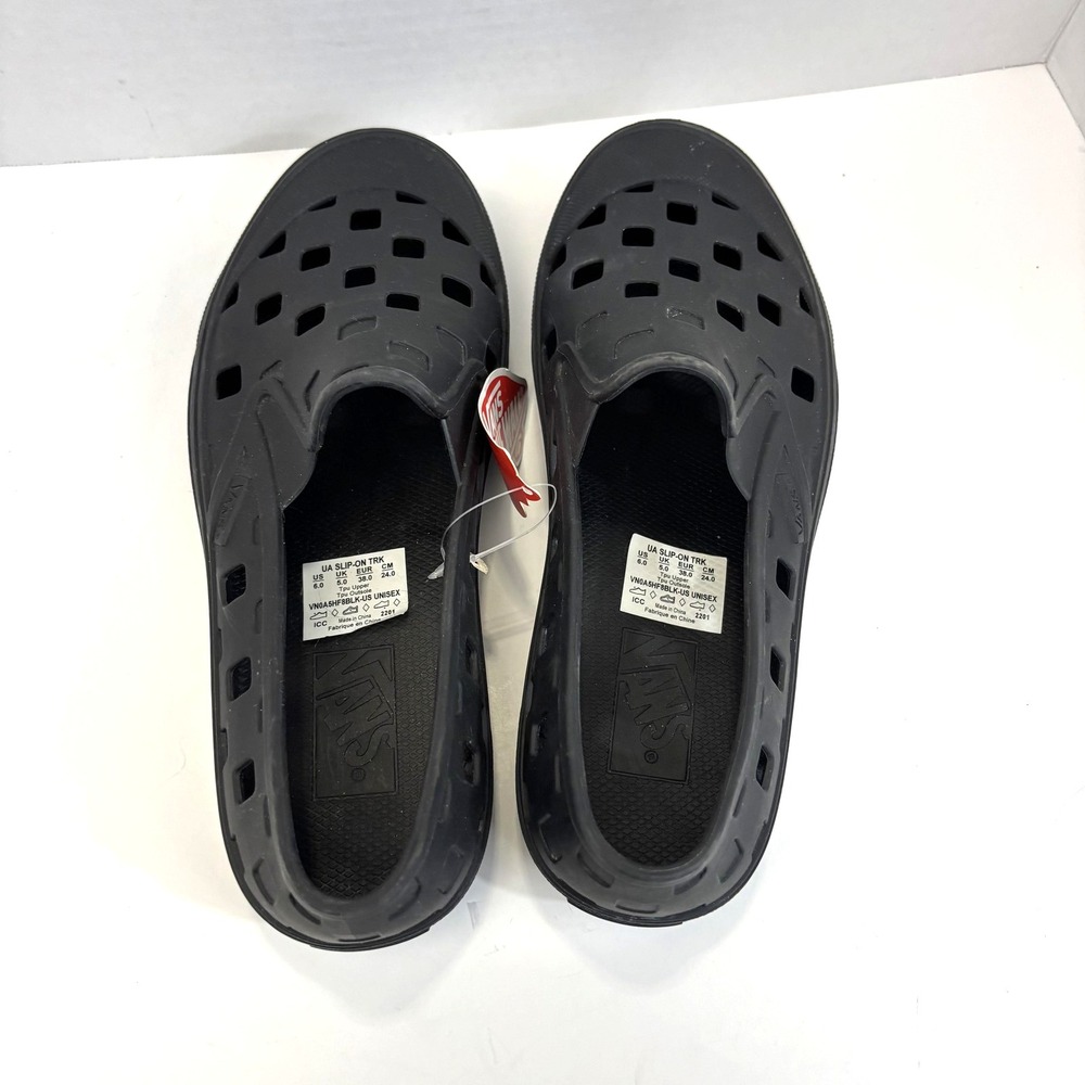 NWT Vans Beach Water Shoes Womens 7.5 Black Ventilated Rubber UA SlipOn TRK - Picture 4 of 9